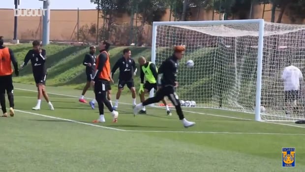 Carlos Salcedo on fire in training as Tigres prepare for final vs Bayern